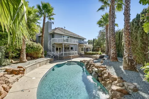 Exterior - 1512 Timberlake Cir, Lodi, CA 95242 photo 5 of 13