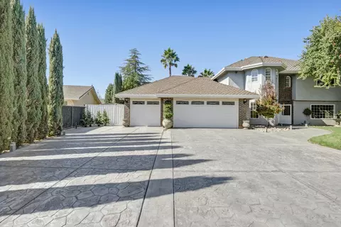 Exterior - 1512 Timberlake Cir, Lodi, CA 95242 photo 11 of 13