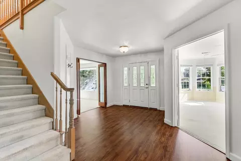 Entry Way - 1512 Timberlake Cir, Lodi, CA 95242 photo 1 of 3