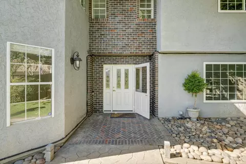 Entry Way - 1512 Timberlake Cir, Lodi, CA 95242 photo 3 of 3