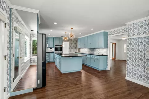 Kitchen - 1512 Timberlake Cir, Lodi, CA 95242 photo 3 of 7