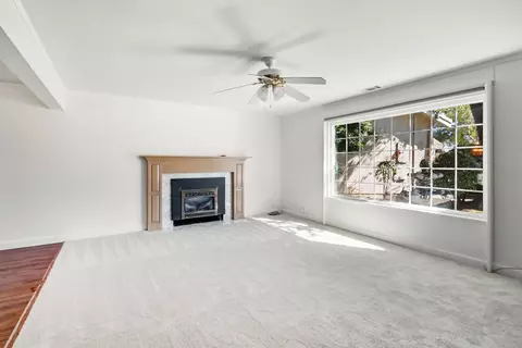 Living - 1512 Timberlake Cir, Lodi, CA 95242 photo 1 of 10