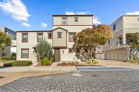 481 Tailoff Ln, Sacramento, CA 95818
