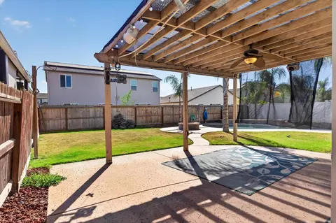 Exterior - 4736 Isabella Ave, Keyes, CA 95328 photo 4 of 11