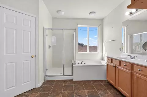 Bath - 4736 Isabella Ave, Keyes, CA 95328 photo 2 of 6