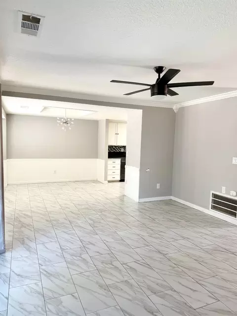 Living - 2609 Beatrice Ln, Modesto, CA 95355 photo 5 of 9