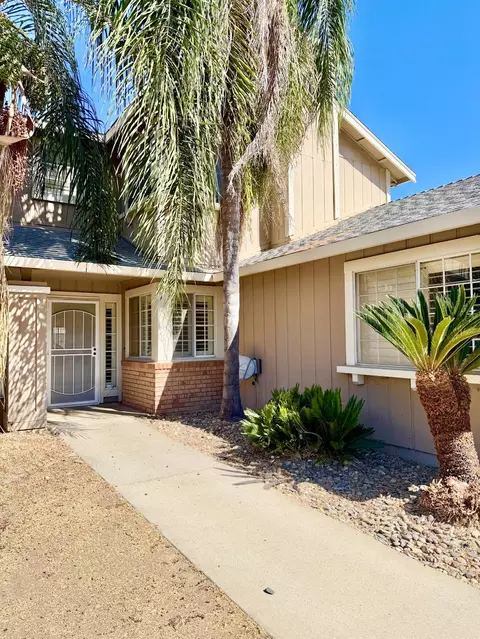 Exterior - 2609 Beatrice Ln, Modesto, CA 95355 photo 2 of 22