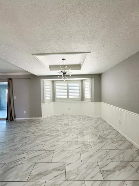 Dining - 2609 Beatrice Ln, Modesto, CA 95355 photo 2 of 2