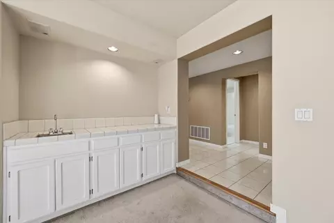 Entry Way - 761 Petrig St, Tracy, CA 95376 photo 3 of 8
