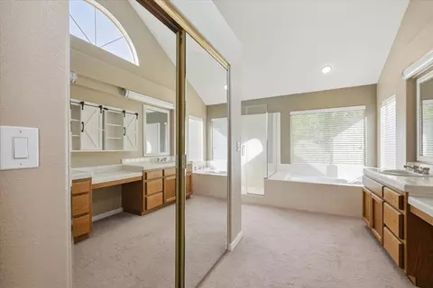 Bath - 761 Petrig St, Tracy, CA 95376 photo 1 of 10