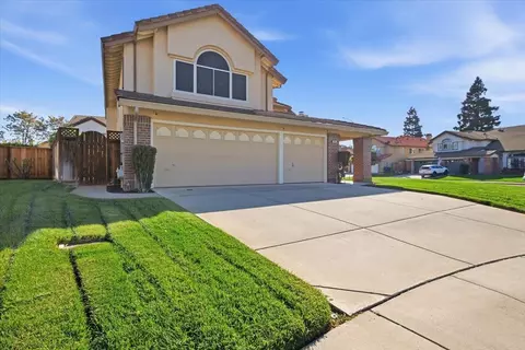 Exterior - 761 Petrig St, Tracy, CA 95376 photo 3 of 7