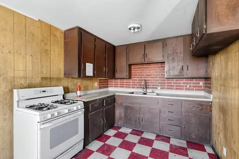 Kitchen - 4311 E 4th St, Stockton, CA 95215 photo 1 of 3