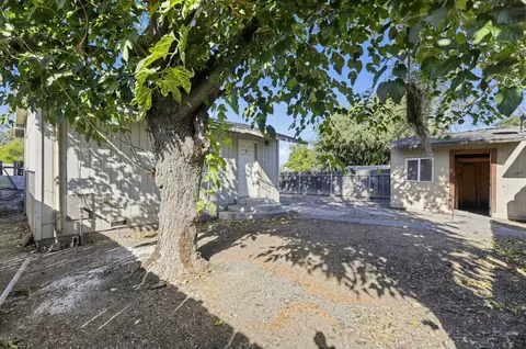Exterior - 4311 E 4th St, Stockton, CA 95215 photo 8 of 9