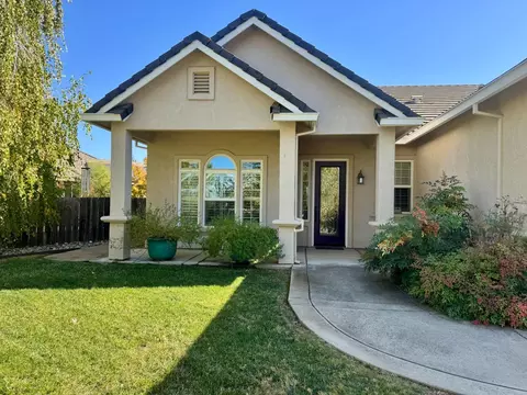 2647 Shadow Ln, Valley Springs, CA 95252
