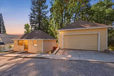 531 N Pine St, Nevada City, CA 95959