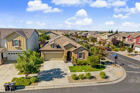 View/Area - 984 River Bend Dr, Lathrop, CA 95330 photo 2 of 3