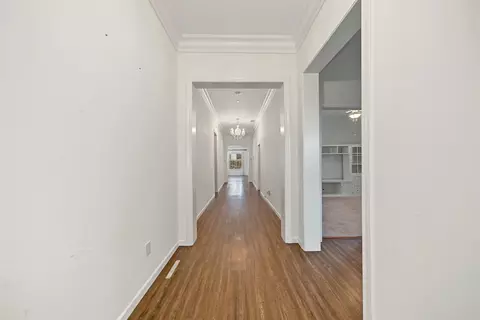 Entry Way - 984 River Bend Dr, Lathrop, CA 95330 photo 2 of 3
