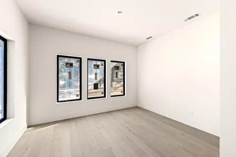 Bedroom - 3920 Bankhead Rd, Loomis, CA 95650 photo 1 of 7