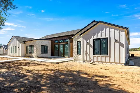 Exterior - 3920 Bankhead Rd, Loomis, CA 95650 photo 6 of 9