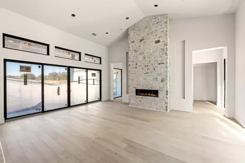 Living - 3920 Bankhead Rd, Loomis, CA 95650 photo 3 of 3