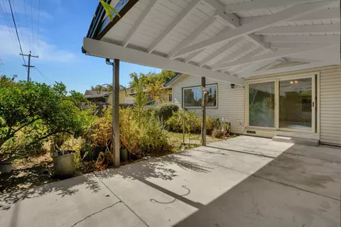Exterior - 2828 Cabrillo Dr, Tracy, CA 95376 photo 6 of 8