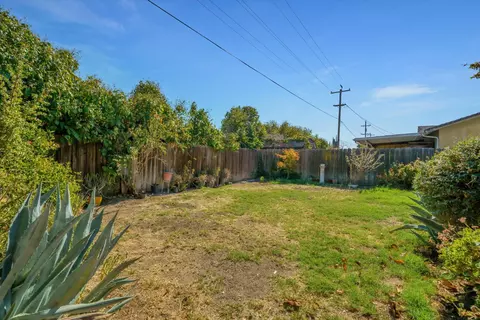 Exterior - 2828 Cabrillo Dr, Tracy, CA 95376 photo 7 of 8