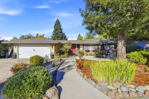 242 Jennifer Cir, Roseville, CA 95678