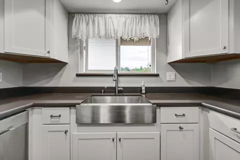 Kitchen - 3035 Estepa Dr #5D, Cameron Park, CA 95682 photo 4 of 4