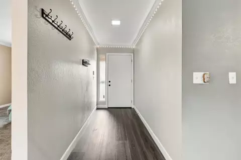 Entry Way - 3035 Estepa Dr #5D, Cameron Park, CA 95682 photo 2 of 3