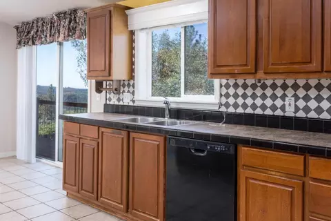 Kitchen - 2970 Texas Hill Rd, Placerville, CA 95667 photo 3 of 3