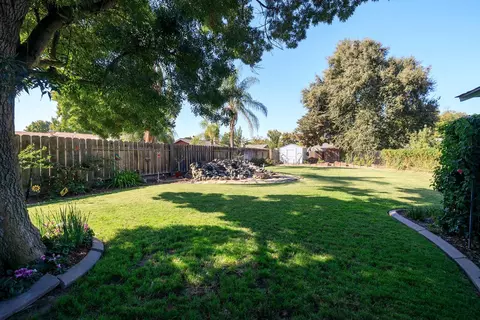 Exterior - 3101 Burtano Ct, Modesto, CA 95355 photo 12 of 27