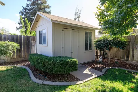 Exterior - 3101 Burtano Ct, Modesto, CA 95355 photo 7 of 27