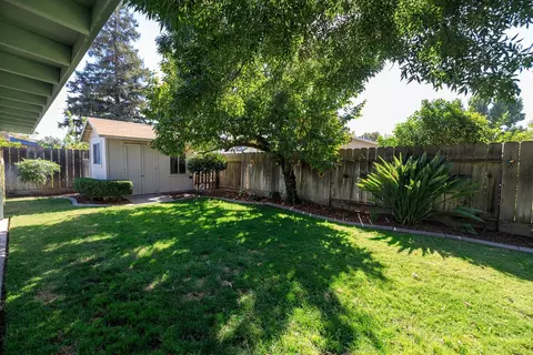 Exterior - 3101 Burtano Ct, Modesto, CA 95355 photo 11 of 27