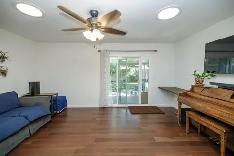 Living - 3101 Burtano Ct, Modesto, CA 95355 photo 2 of 5