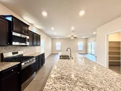 Kitchen - 151 Royce Ln, Merced, CA 95348 photo 1 of 3