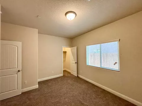 Bedroom - 151 Royce Ln, Merced, CA 95348 photo 2 of 4