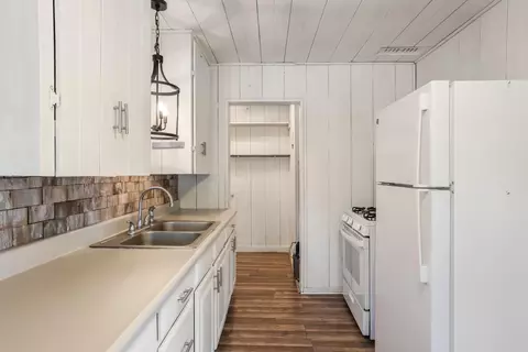 Kitchen - 3239 E Miner Ave, Stockton, CA 95205 photo 2 of 3