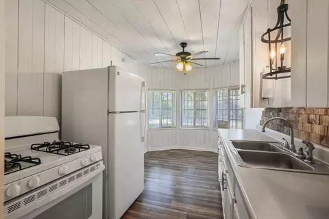 Kitchen - 3239 E Miner Ave, Stockton, CA 95205 photo 1 of 3