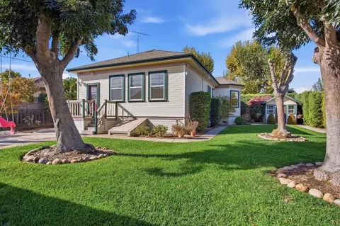 Exterior - 1026 Main St, Newman, CA 95360 photo 7 of 10