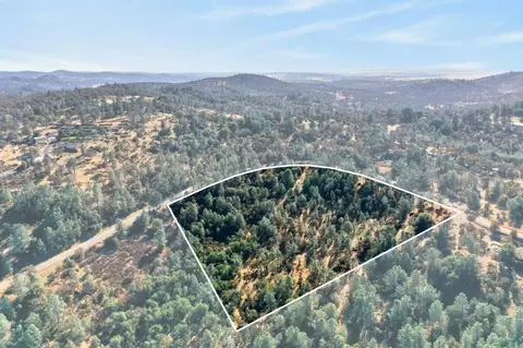 22712 Big Oak Dr, Smartsville, CA 95977