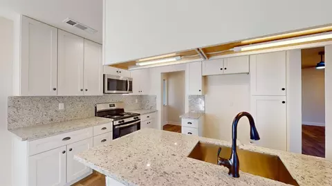 Kitchen - 1817 E Rumble Rd, Modesto, CA 95355 photo 8 of 8