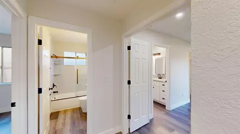 Entry Way - 1817 E Rumble Rd, Modesto, CA 95355 photo 3 of 3