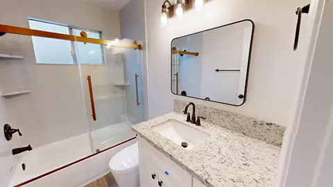 Bath - 1817 E Rumble Rd, Modesto, CA 95355 photo 1 of 6