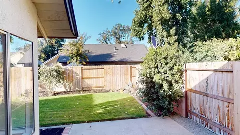 Exterior - 1817 E Rumble Rd, Modesto, CA 95355 photo 2 of 6
