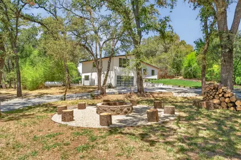 Exterior - 7801 Law Ln, Loomis, CA 95650 photo 2 of 18