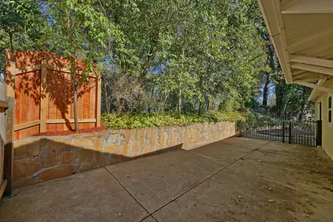 Exterior - 1677 Ronald Loop, Placerville, CA 95667 photo 5 of 20