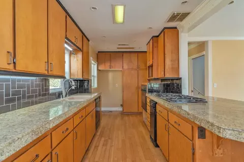 Kitchen - 1677 Ronald Loop, Placerville, CA 95667 photo 2 of 4