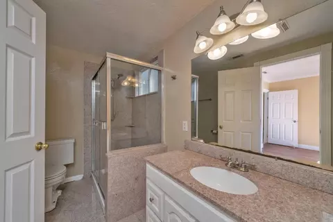 Bath - 1677 Ronald Loop, Placerville, CA 95667 photo 2 of 6