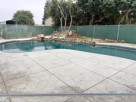 Exterior - 16280 Cottage Ave, Manteca, CA 95336 photo 3 of 12