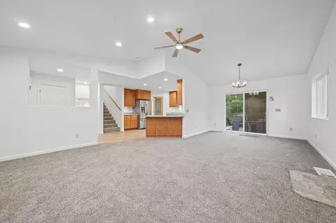 Living - 18345 Sugar Loaf Rd, Jackson, CA 95642 photo 8 of 17